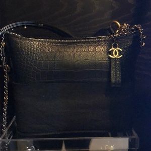 Meet your Posher, Sheera